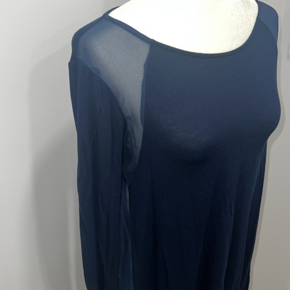 Hi-Low Sheer Back Tunic - Picture 2 of 4